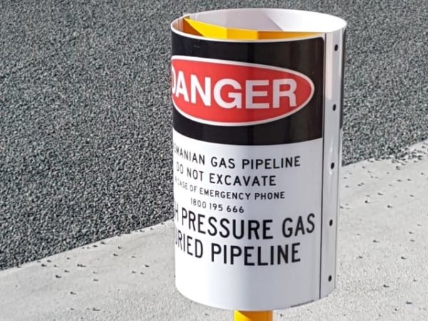 Unisign-360-degree-veiwable-drum-sign-2-600x450 (1)